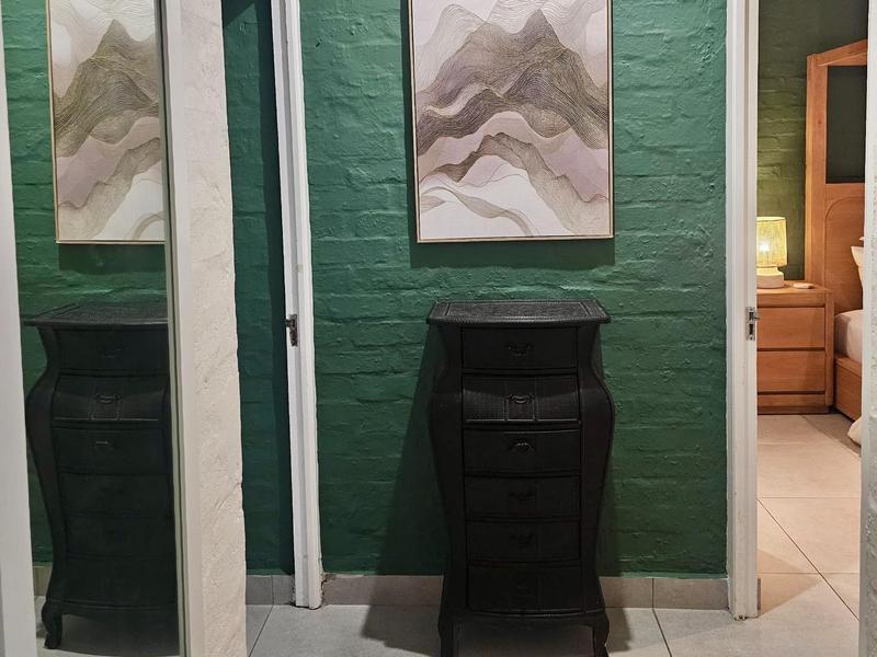 1 Bedroom Property for Sale in Hout Bay Western Cape
